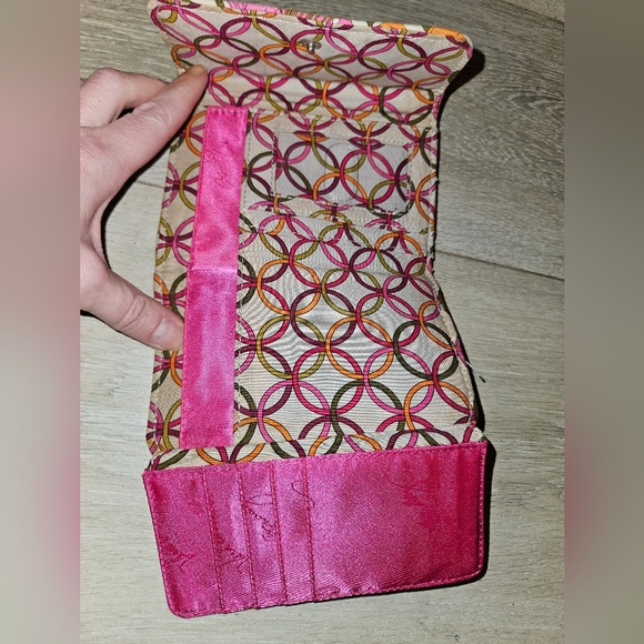 Vera Bradley Euro Trifold Wallet Retired "Tea Garden" Pattern - Picture 4 of 7